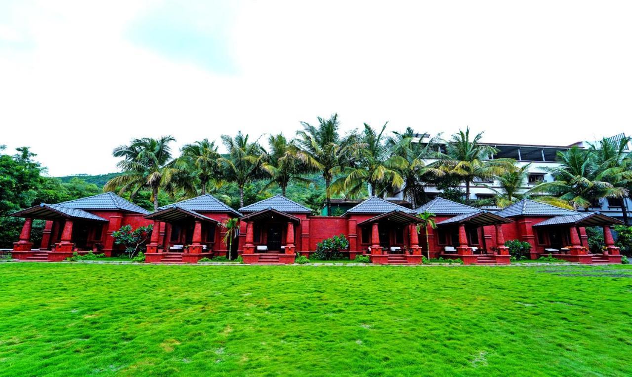 Siddhagiri Hotel And Resort Wai ภายนอก รูปภาพ