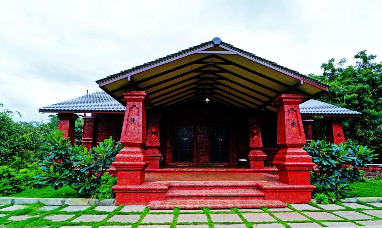Siddhagiri Hotel And Resort Wai ภายนอก รูปภาพ