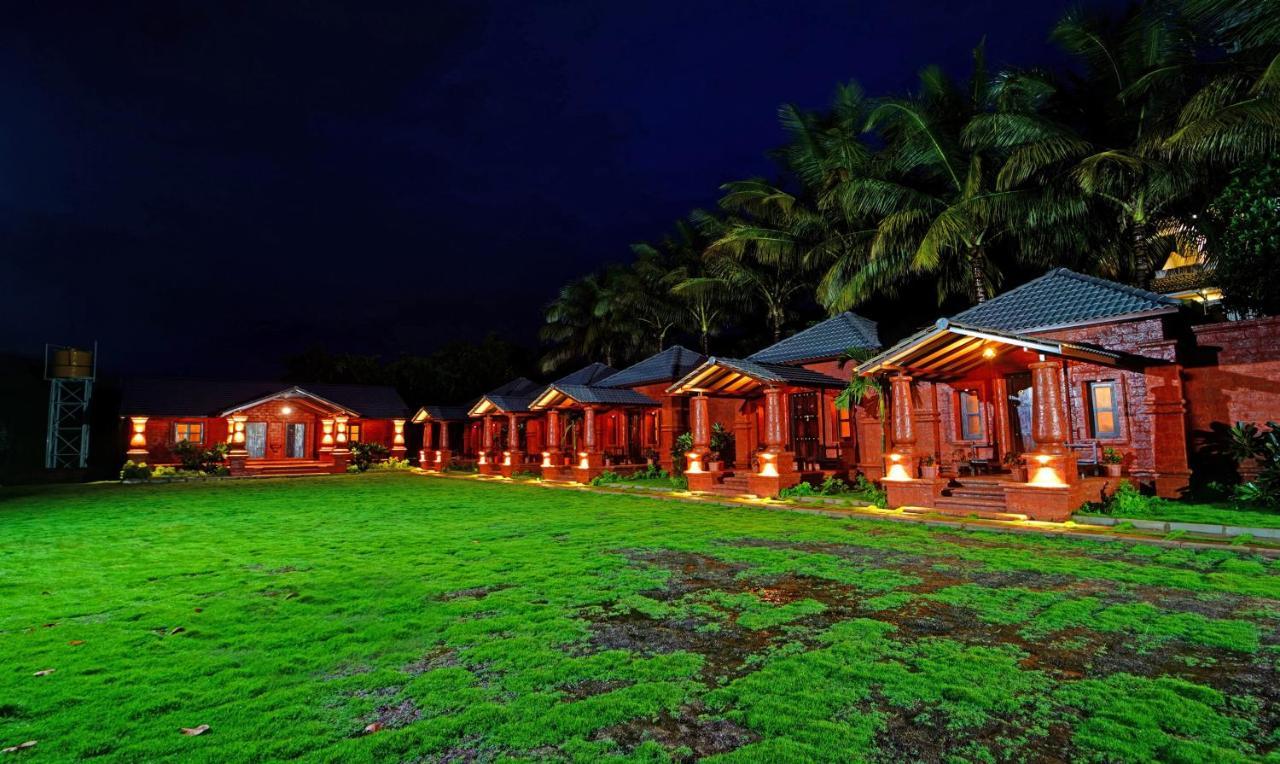 Siddhagiri Hotel And Resort Wai ภายนอก รูปภาพ